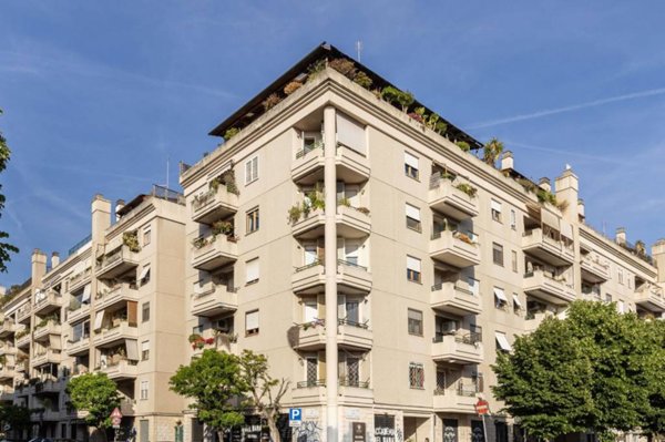 appartamento in vendita a Roma in zona Torrino