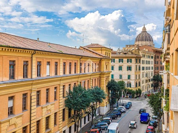appartamento in vendita a Roma in zona Aurelio