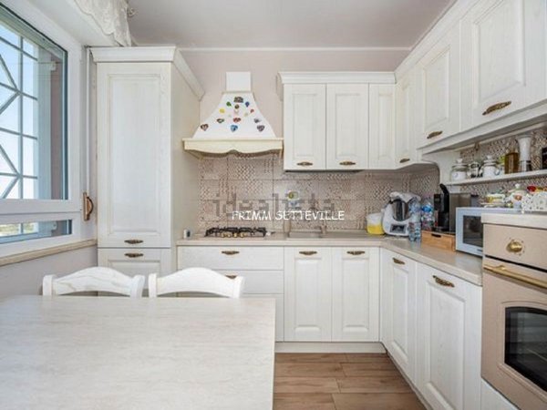 appartamento in vendita a Roma in zona Settecamini