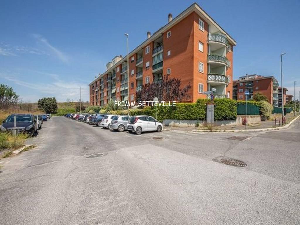 appartamento in vendita a Roma in zona Settecamini
