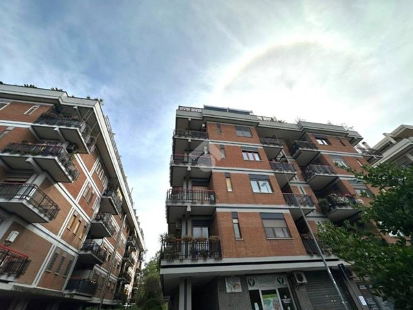 appartamento in vendita a Roma in zona Ostia Antica