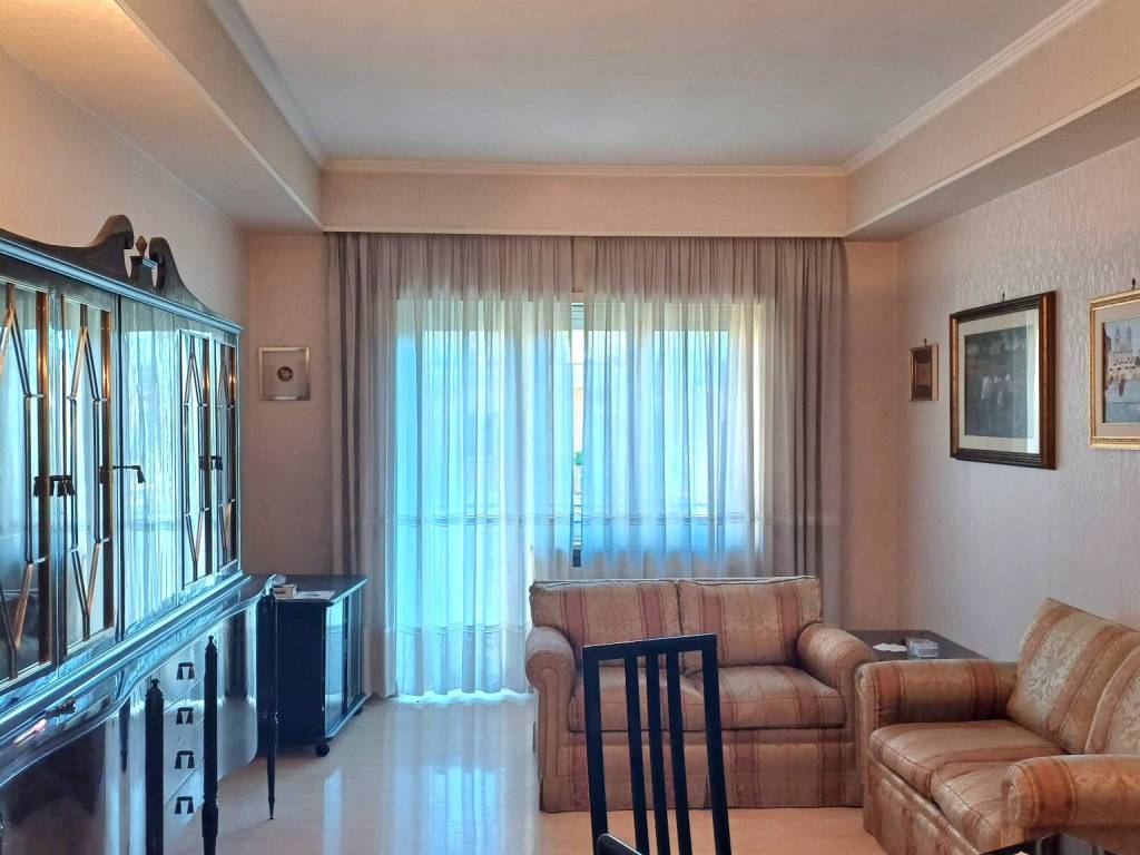 appartamento in vendita a Roma in zona Gianicolense