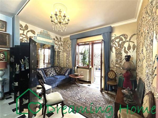 appartamento in vendita a Roma in zona Ardeatino