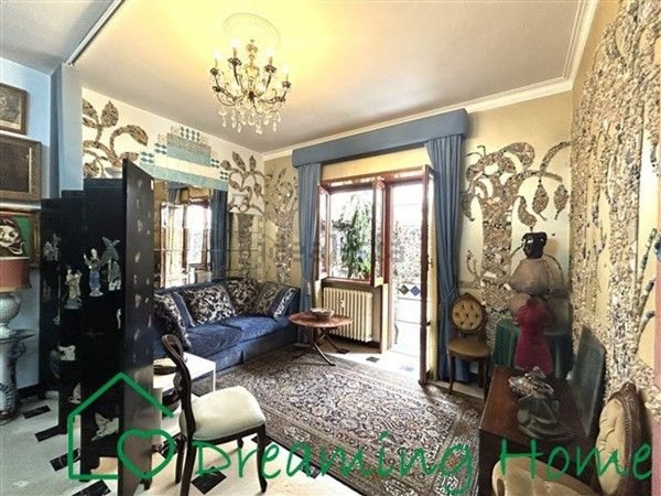 appartamento in vendita a Roma in zona Ardeatino