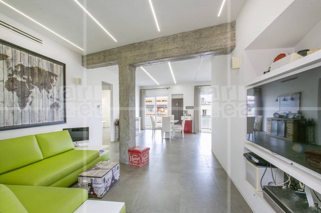 appartamento in vendita a Roma in zona Prenestino-Labicano