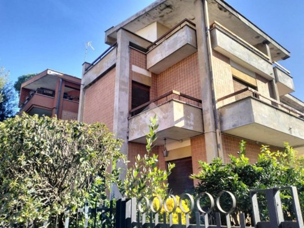 casa indipendente in vendita a Roma in zona Romanina