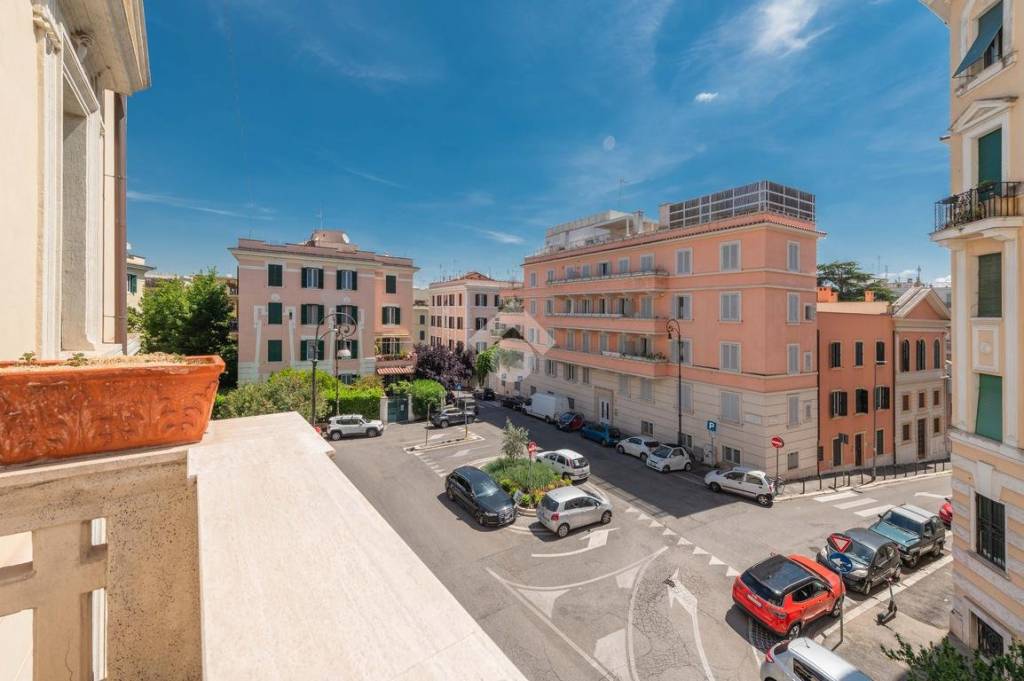 appartamento in vendita a Roma in zona Trieste