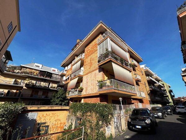 appartamento in vendita a Roma in zona Grottarossa
