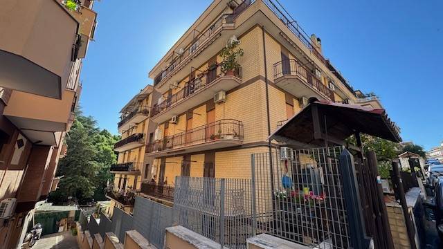 appartamento in vendita a Roma in zona Fidene