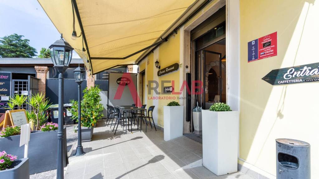 negozio in vendita a Roma in zona Parioli