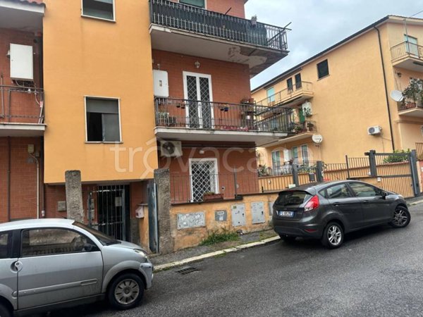 appartamento in vendita a Roma in zona Labaro