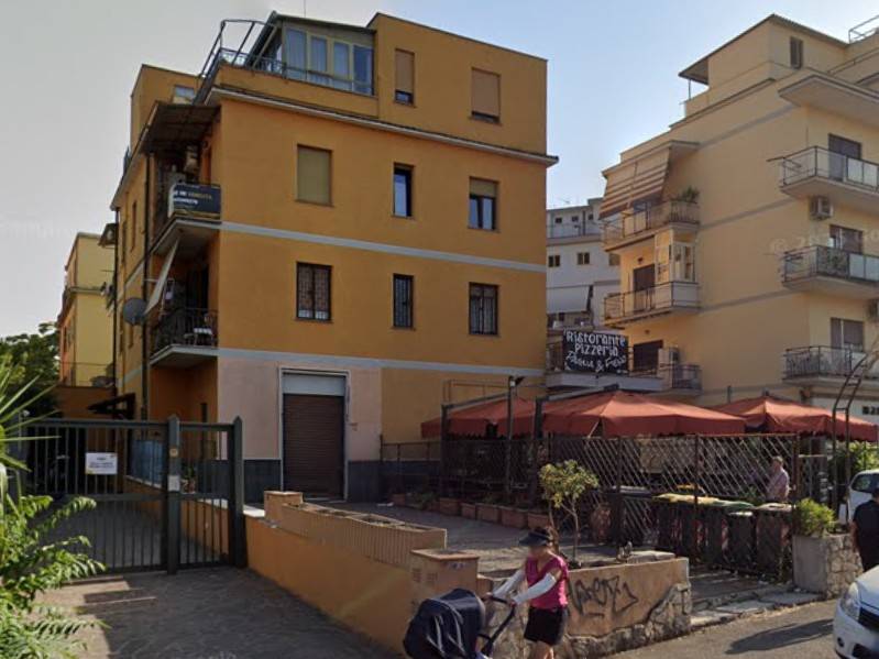 negozio in vendita a Roma in zona Tor Sapienza