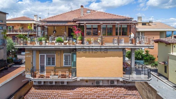 appartamento in vendita a Roma in zona Borghesiana