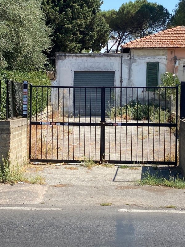 casa indipendente in vendita a Roma in zona Ponte Mammolo