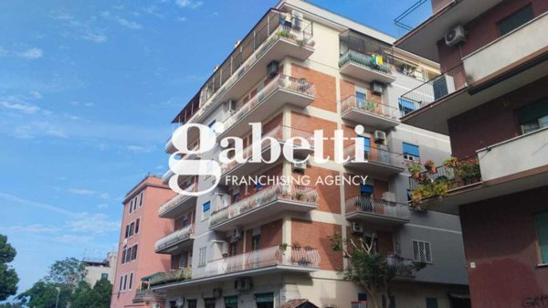 appartamento in vendita a Roma in zona Prenestino-Centocelle