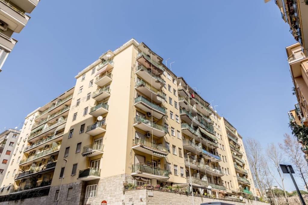 appartamento in vendita a Roma in zona Monte Sacro/Talenti