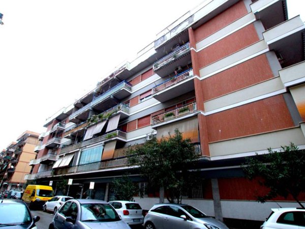appartamento in vendita a Roma in zona Ostia Antica