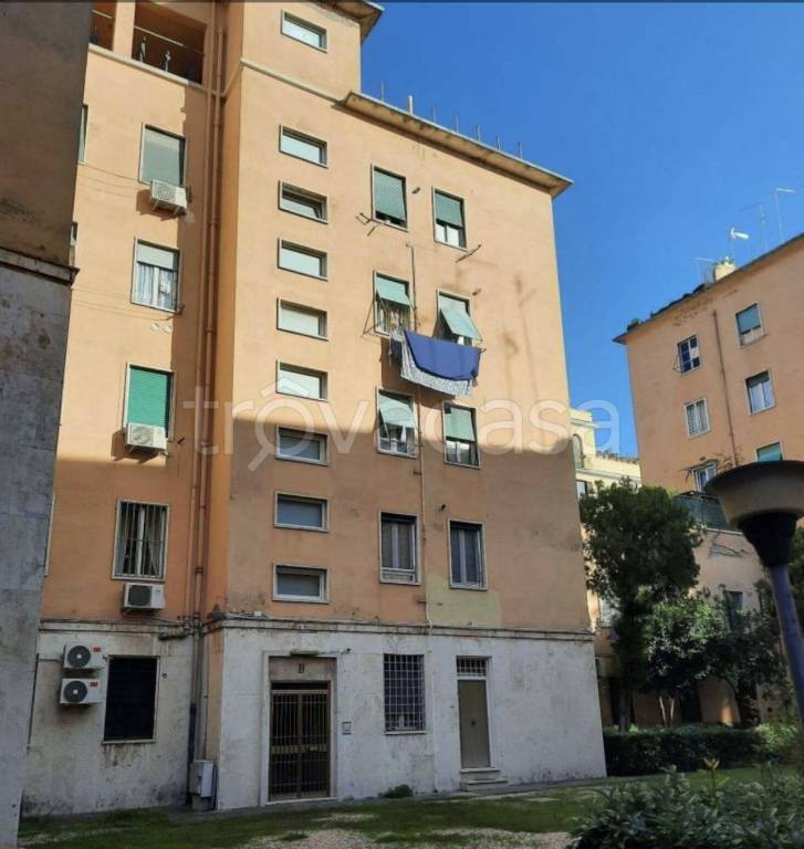 appartamento in vendita a Roma in zona Gianicolense