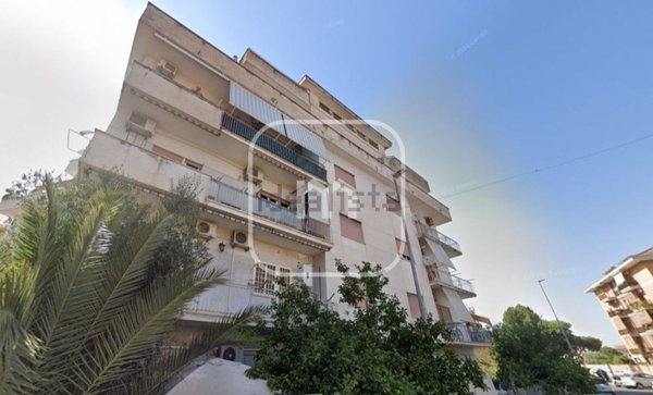 appartamento in vendita a Roma in zona Torre Maura