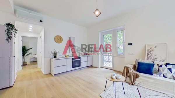 appartamento in vendita a Roma in zona EUR