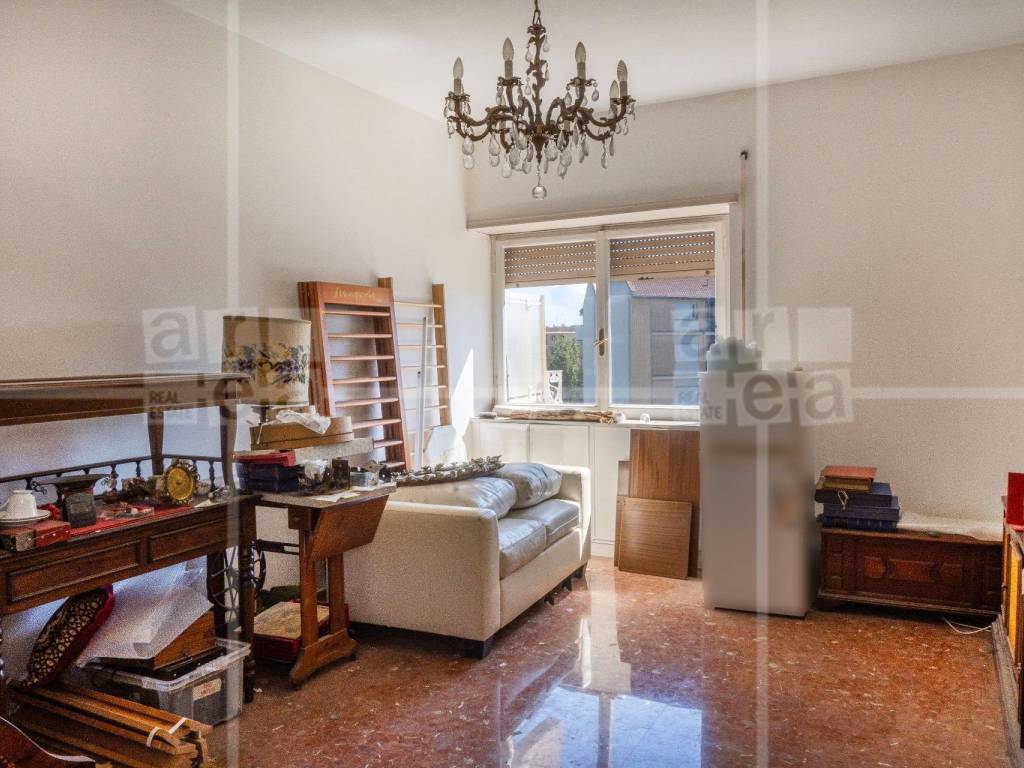 appartamento in vendita a Roma in zona Portuense