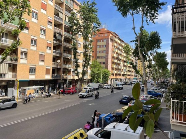 appartamento in vendita a Roma in zona Portuense