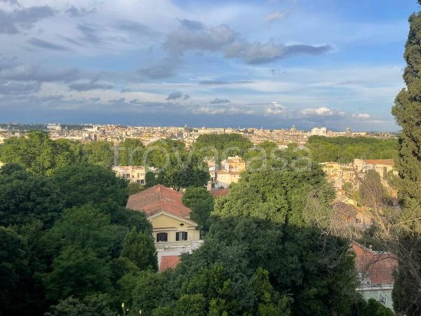 appartamento in vendita a Roma in zona Trastevere