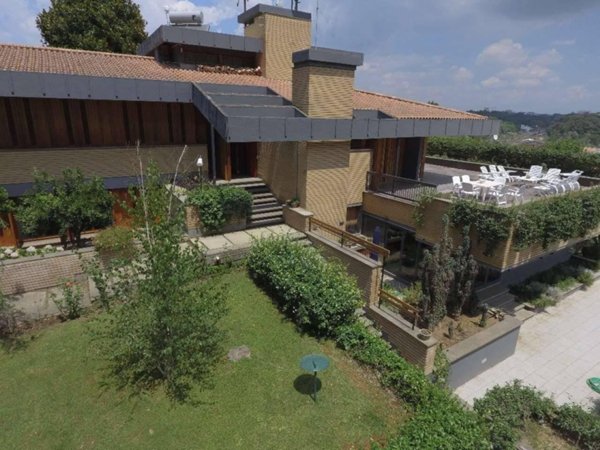 villa in vendita a Roma