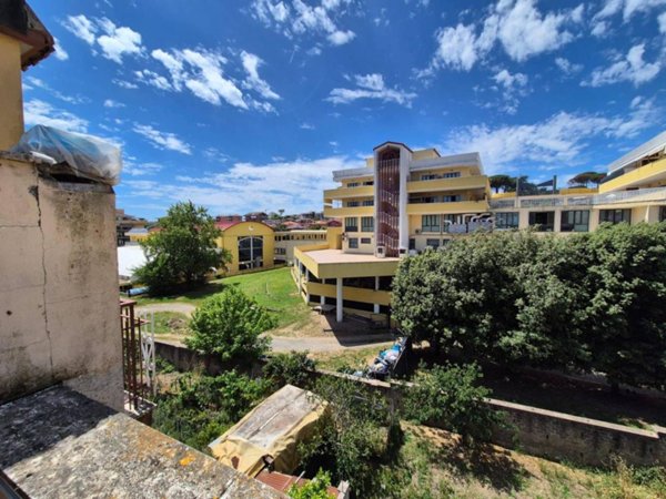 appartamento in vendita a Roma in zona Casalotti