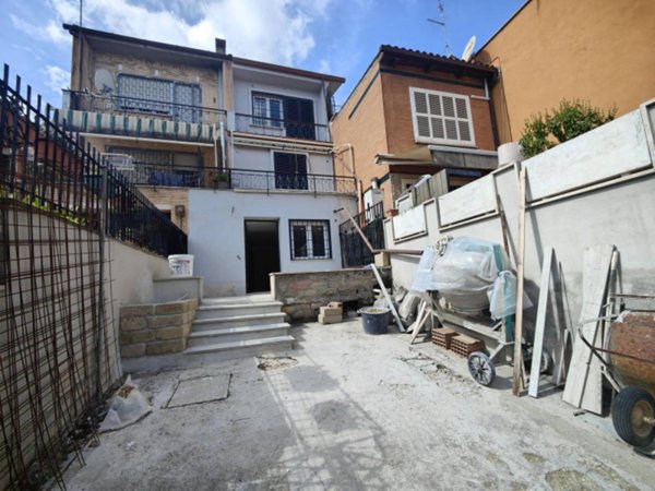 casa indipendente in vendita a Roma in zona Trionfale