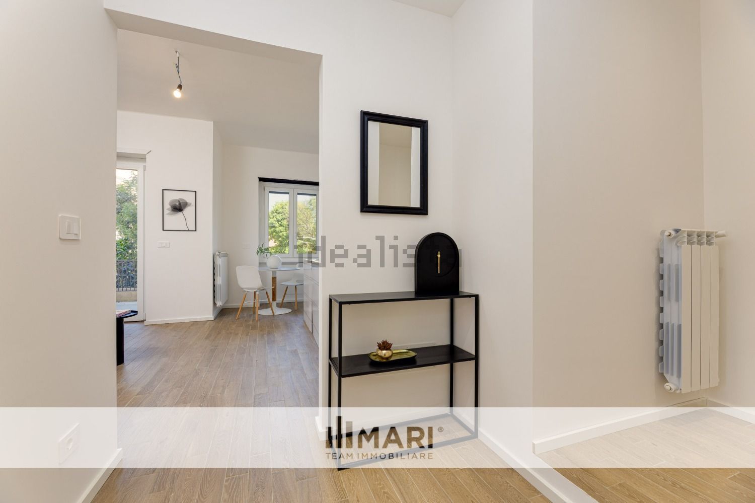 appartamento in vendita a Roma in zona Appio Latino
