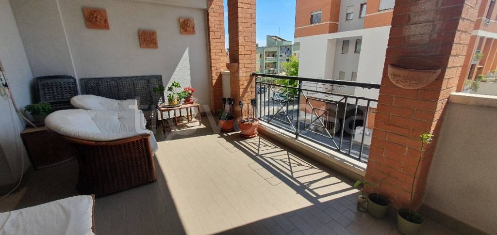 appartamento in vendita a Roma in zona Acilia