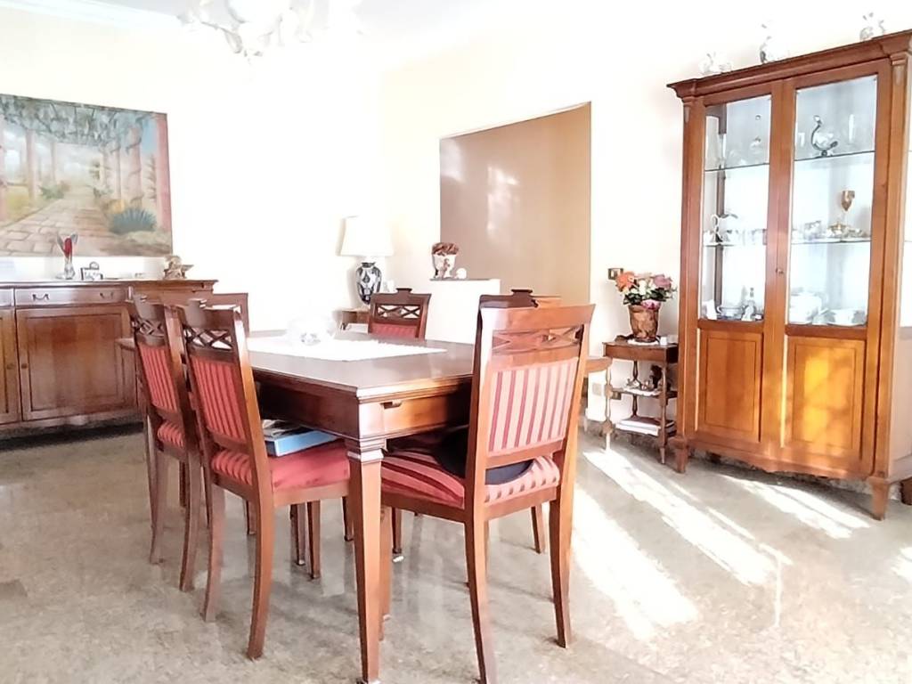 casa indipendente in vendita a Roma in zona Finocchio