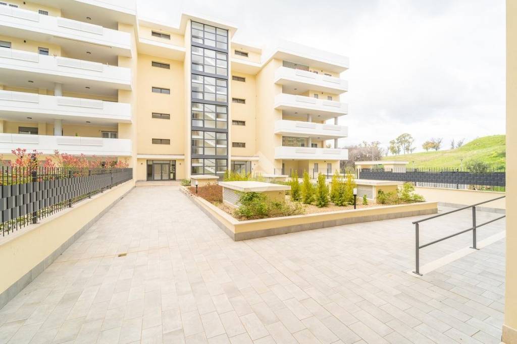 appartamento in vendita a Roma in zona Portuense