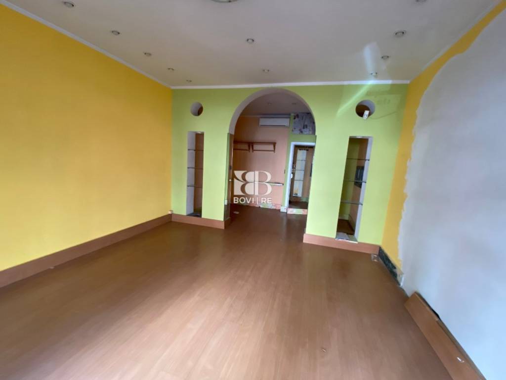 negozio in vendita a Roma in zona Gianicolense