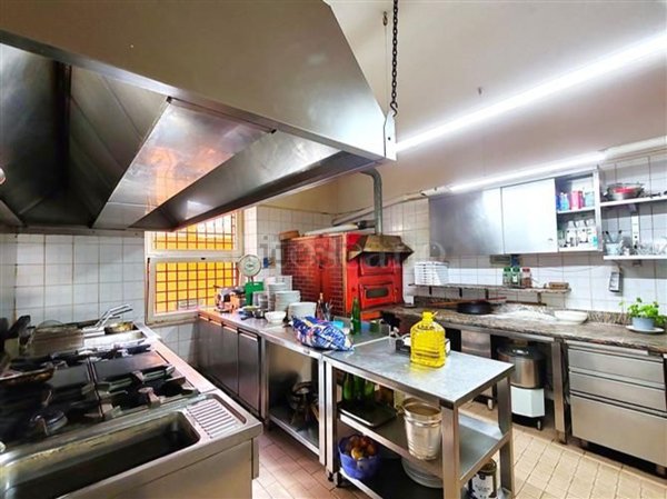 negozio in vendita a Roma