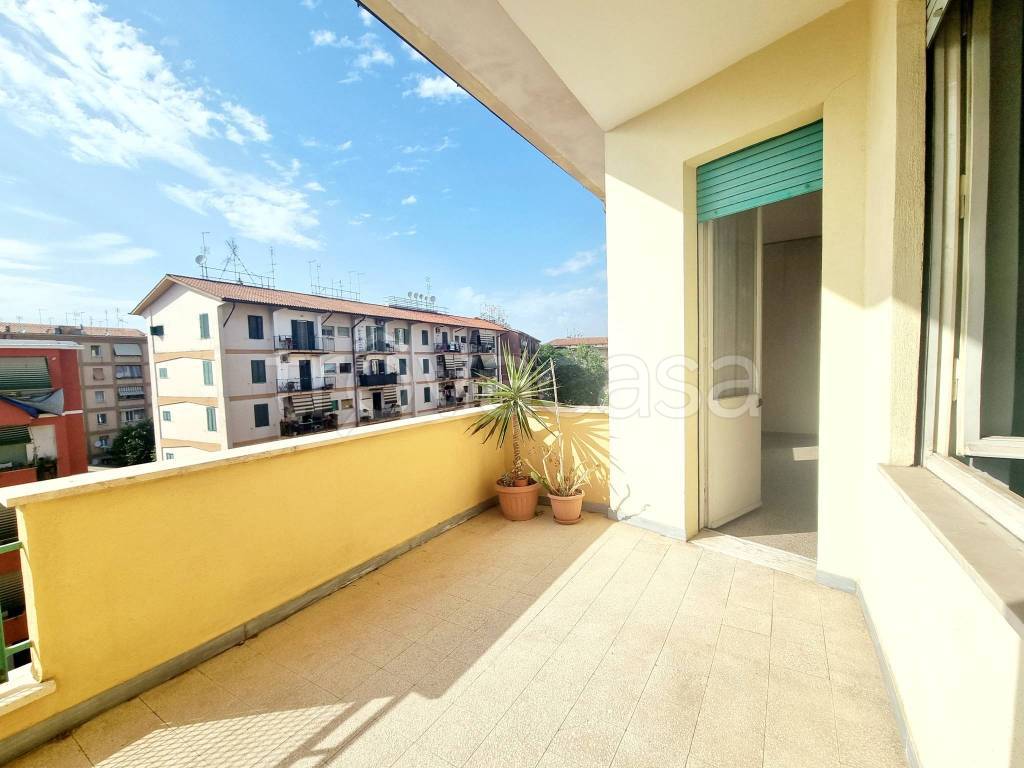 appartamento in vendita a Roma in zona Appio Claudio