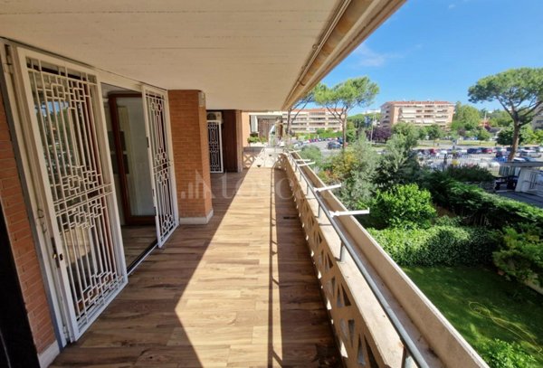 appartamento in vendita a Roma in zona Aurelio