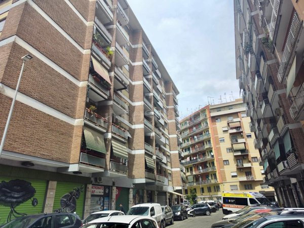 appartamento in vendita a Roma in zona Portuense