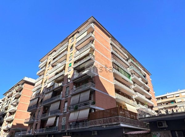 appartamento in vendita a Roma in zona Tuscolano