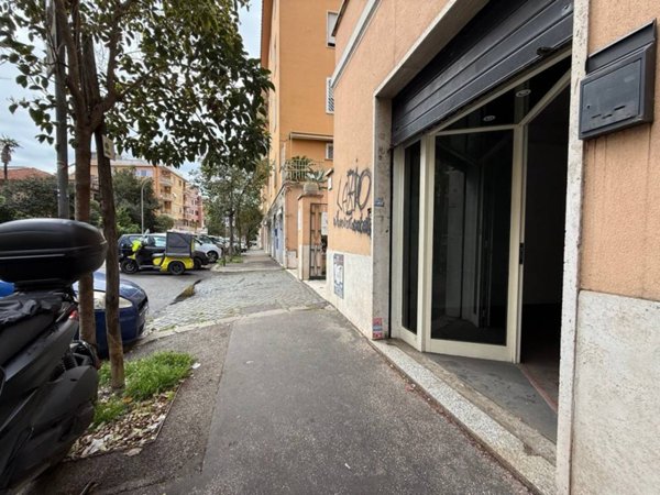 negozio in vendita a Roma in zona Gianicolense