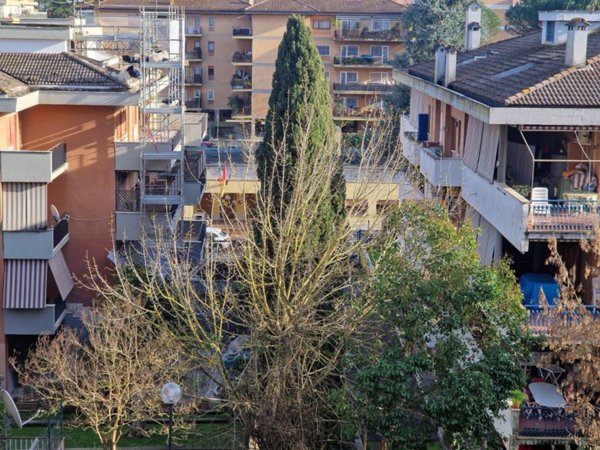 appartamento in vendita a Roma in zona Tor di Quinto