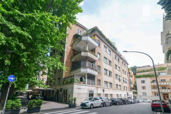 appartamento in vendita a Roma in zona Parioli