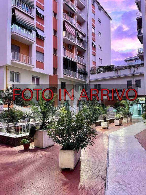 appartamento in vendita a Roma in zona Cinecittà