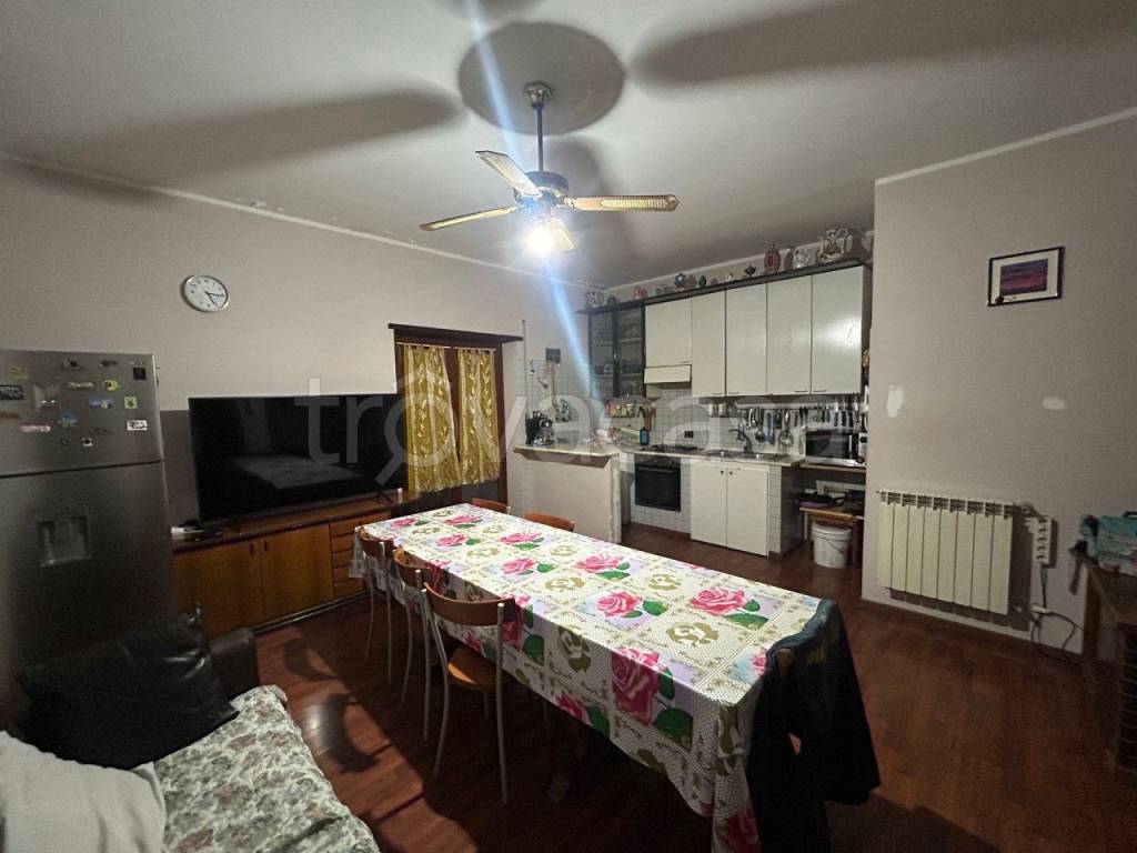 appartamento in vendita a Roma in zona Massimina/Casal Lumbroso