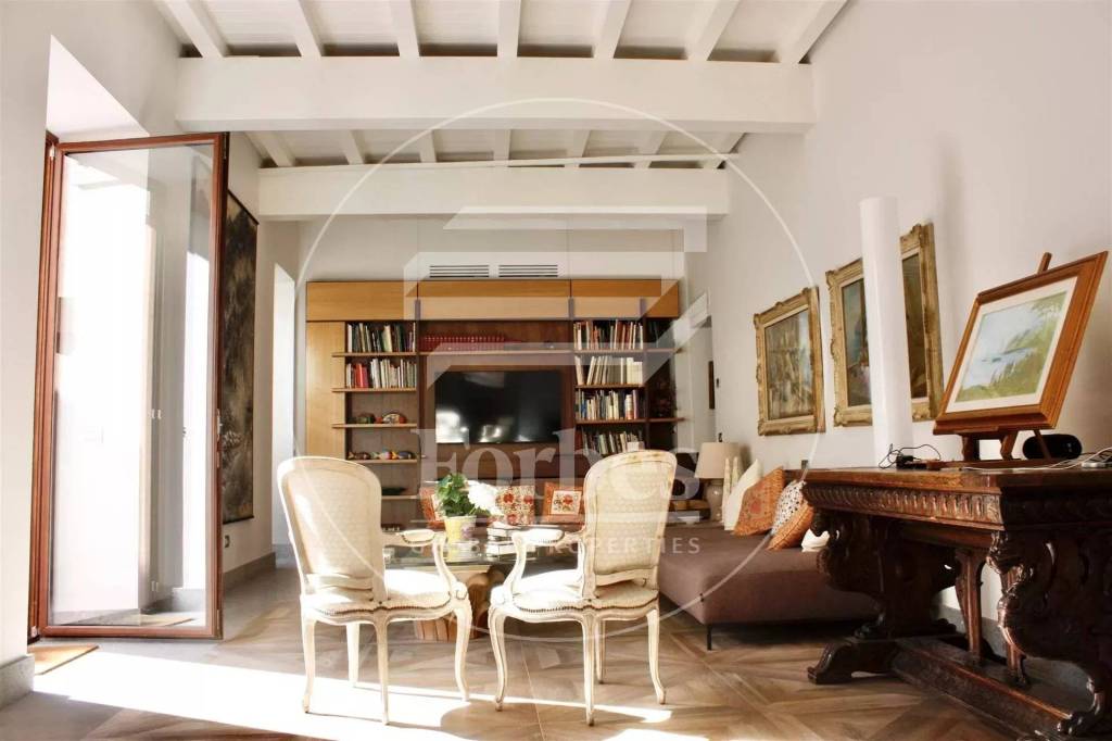 appartamento in vendita a Roma in zona Trastevere