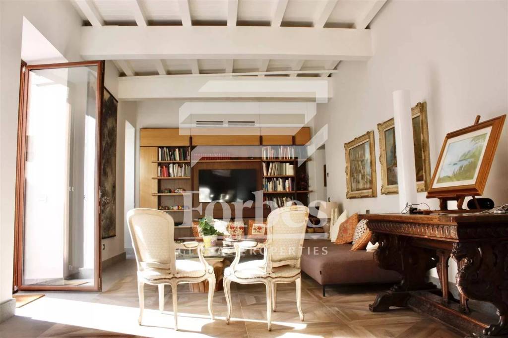 appartamento in vendita a Roma in zona Trastevere