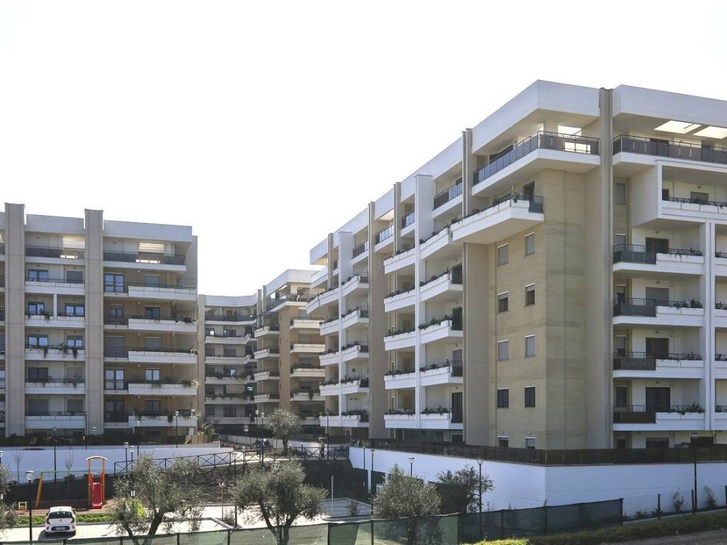 appartamento in vendita a Roma in zona Giuliano Dalmata