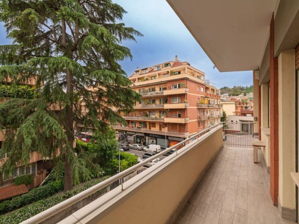 appartamento in vendita a Roma in zona Della Vittoria