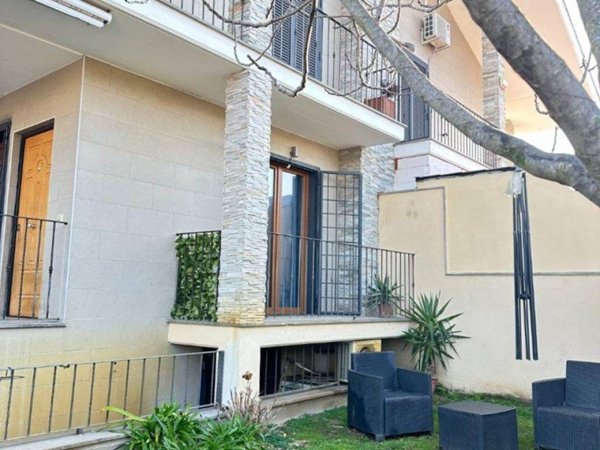 casa indipendente in vendita a Roma in zona Dragona/Bagnoletto